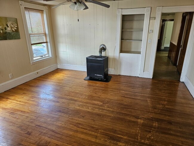 Photo - 37 Vernon St