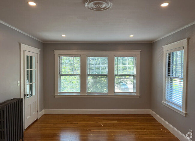 Building Photo - 47 Alicia Rd Unit 2 Rental