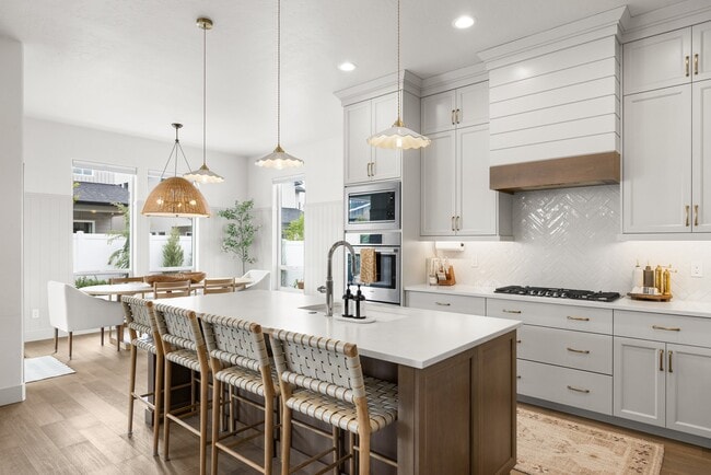 Photo - 13905 N Malheur Ave