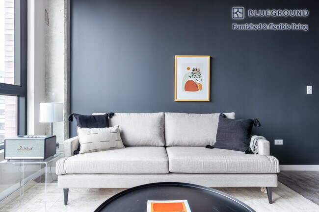 Photo - 939 W Washington Blvd Unidad FL8-ID291