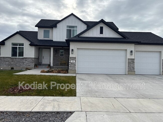 Photo - 1439 W Stable St