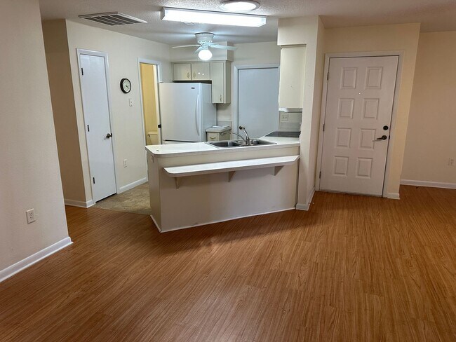 Photo - Experience Maintenance-Free 55+ Living at The Cove at Tavares Village!