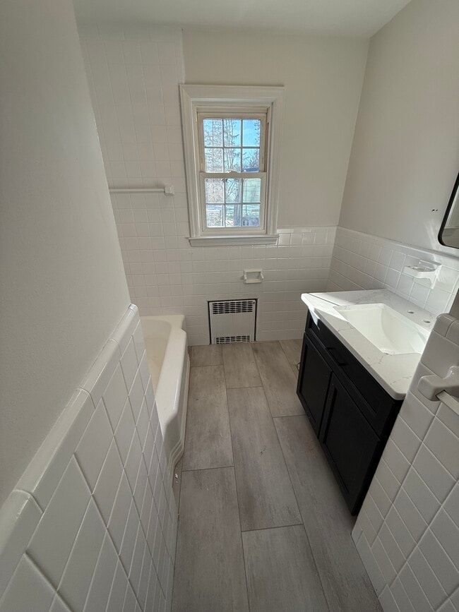 Photo - 59 Applewood Rd