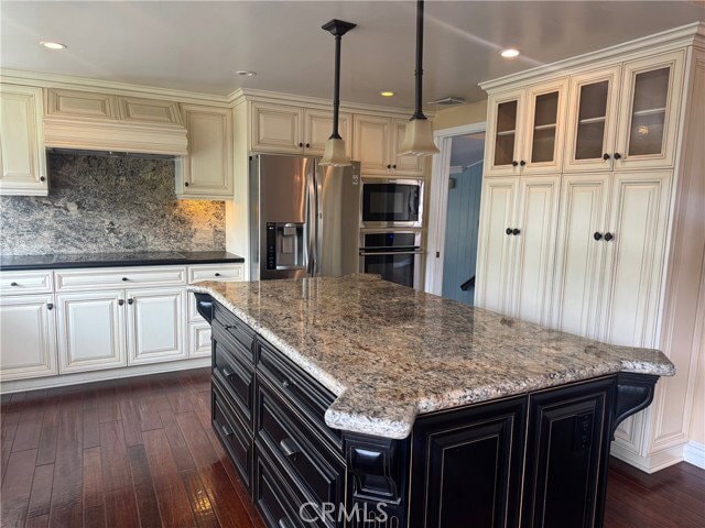 Photo - 6402 Cantiles Ave