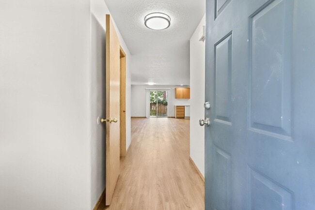 Photo - Updated SE Portland Townhome - Near Woodstock