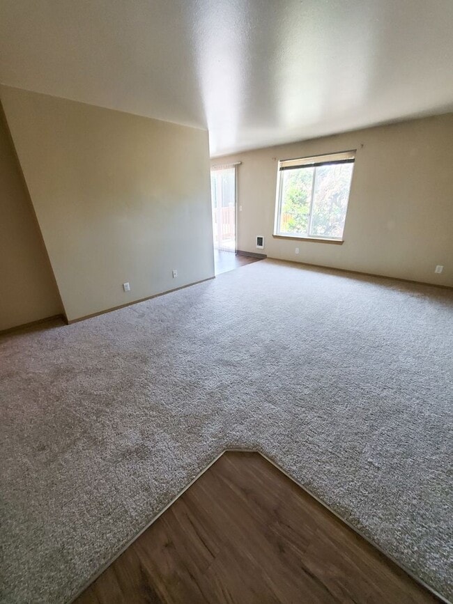 Photo - Trillium Square Apartments