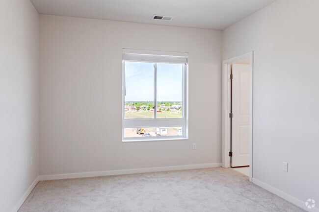 2BR, 2BA