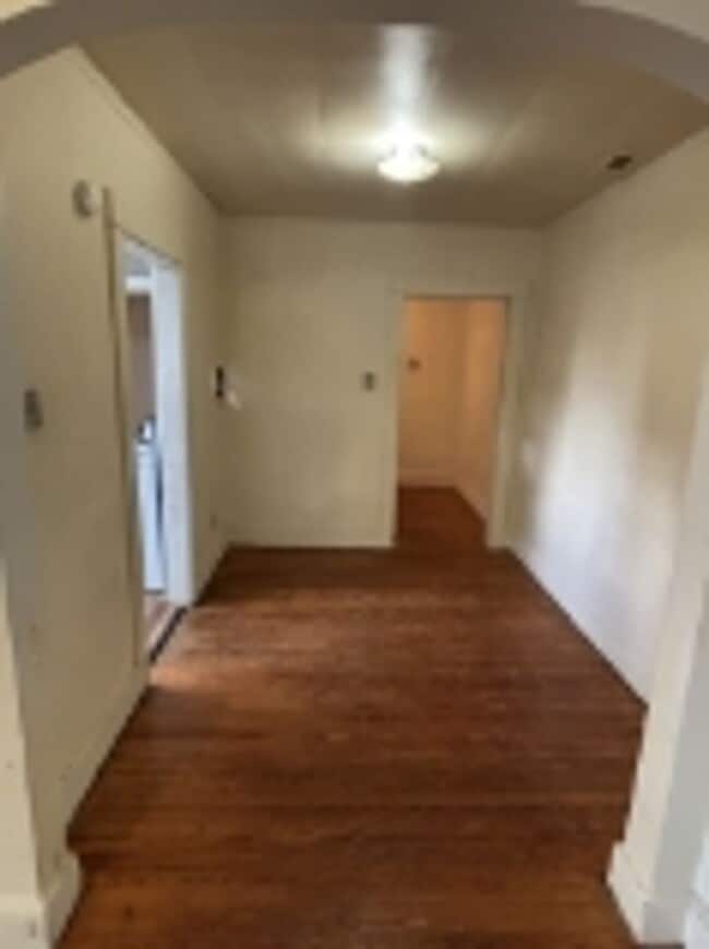 Photo - 147-B Center Street