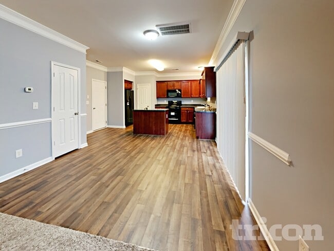 Photo - 11709 Oak St