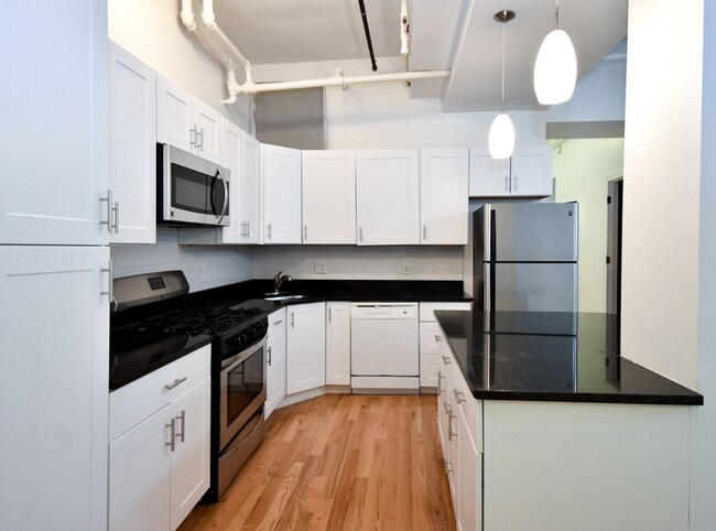 Photo - 242 S Huntington Ave Unidad 714