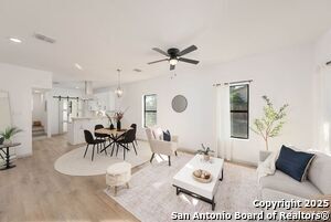 Photo - 1210 Gardina St