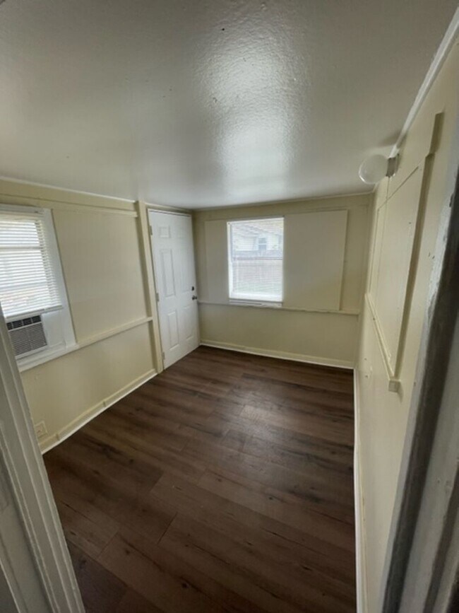Photo - 2 bedroom one bath home Unit A front