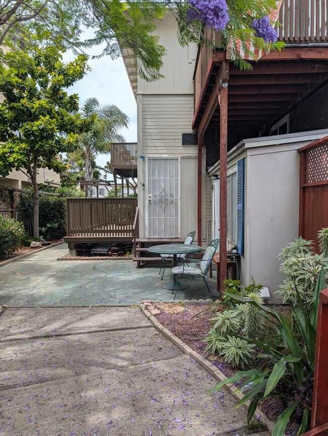 Photo - 1127 Grand Ave Unidad #5