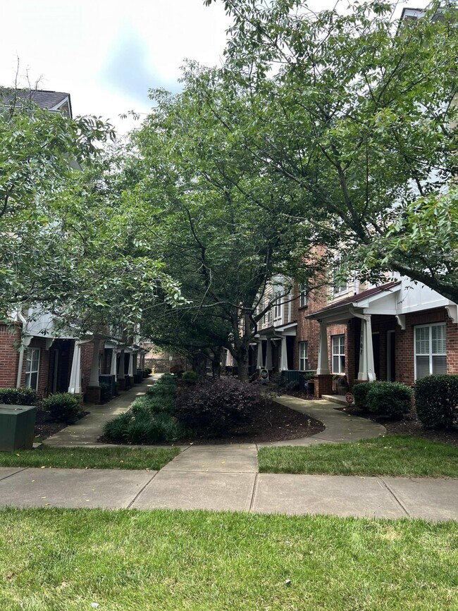 Photo - 1123 Ilana Ct