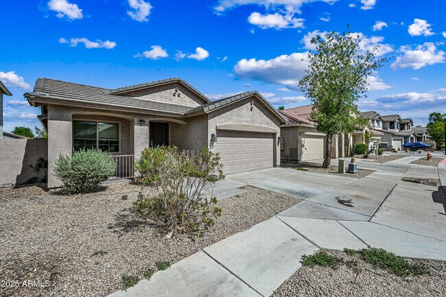 Photo - 2614 E Fremont Rd