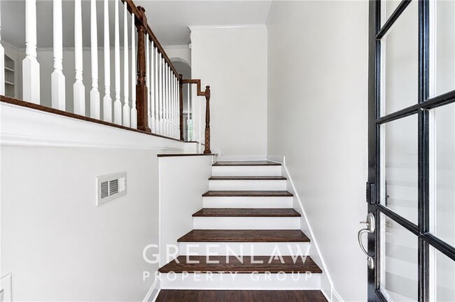 Photo - 7403 Lowery Oak Dr
