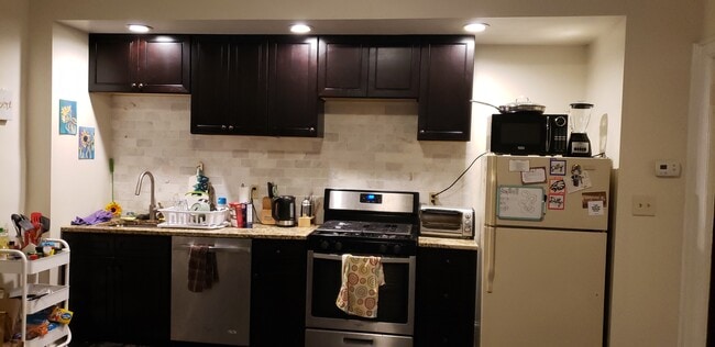 Photo - 4232 Spruce St