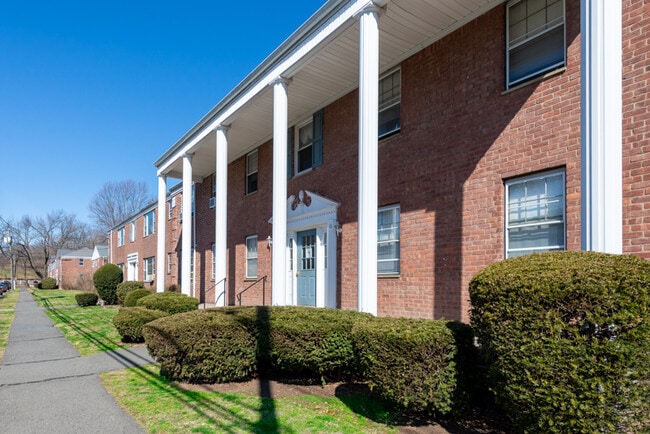 Brookdale Gardens Condo