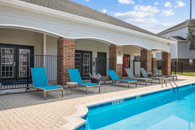 Shadow Ridge Apartments