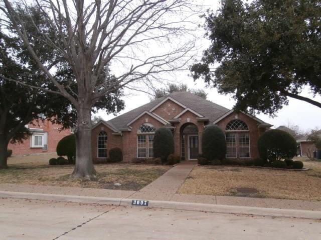 Building Photo - 3007 Oak Dr Rental