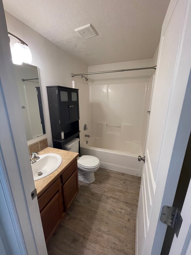 Photo - 8013 W 6th Ave