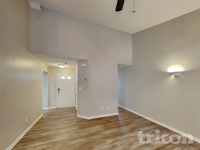 Photo - 1026 Summit Hills Dr