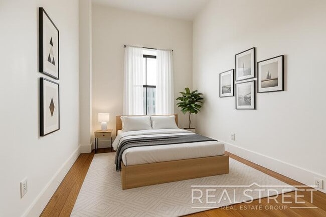 Photo - Spacious Renovated 2-Bedroom Apartment with Modern Comforts Unit 4