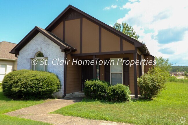 Building Photo - Close to Interstate Rental