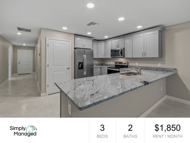 Building Photo - 925/927 E Clifford Ave Unit 923