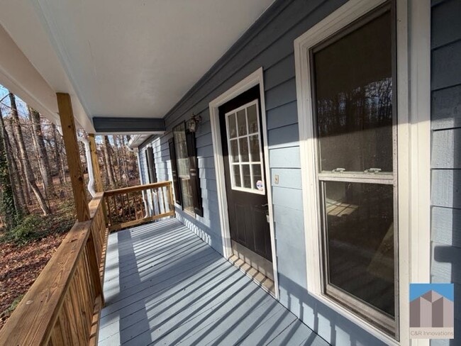 Photo - 2467 Verner Rd