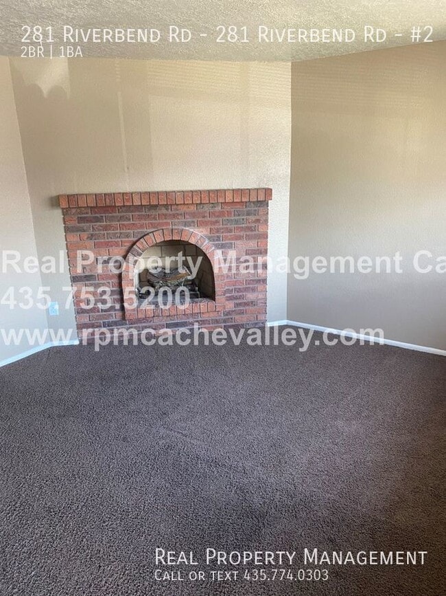 Photo - 281 Riverbend Rd Unidad #2