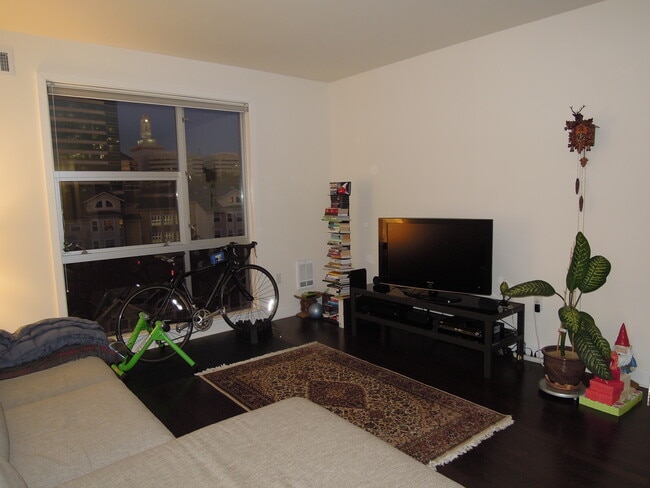 Photo - 585 9th St Unit 553