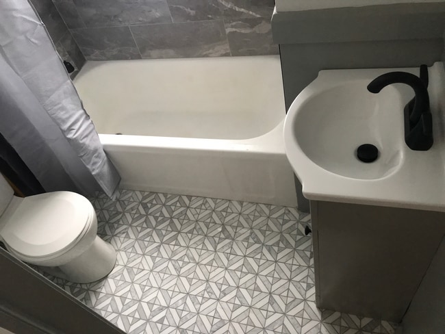 Photo - 231 N Spring Grove St Unidad Apt 1