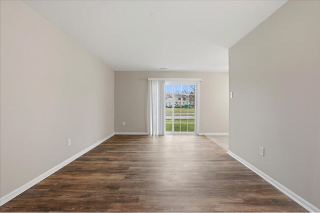 Photo - 4546 Rosemarie Dr