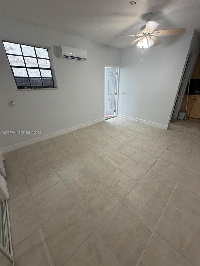 Photo - 4741 SW 3rd St Unit 0