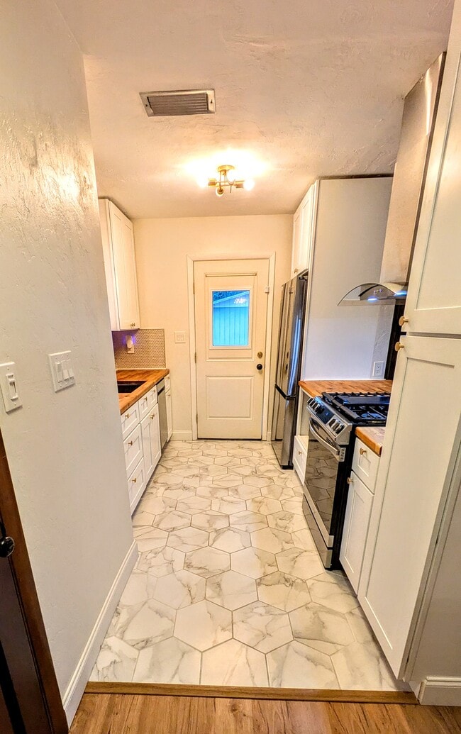 Photo - 5014 NW 29th St