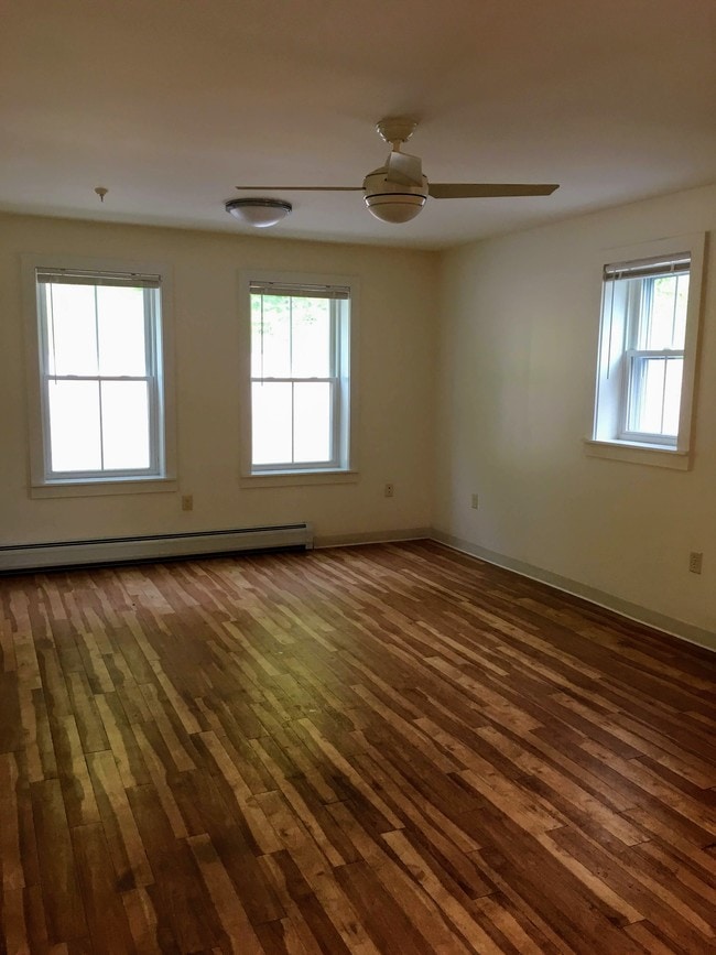 Photo - 388 South Main Street