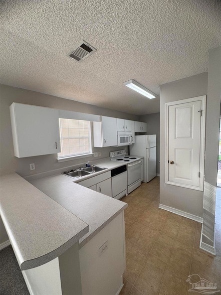 Photo - 3000 Brigantine Dr