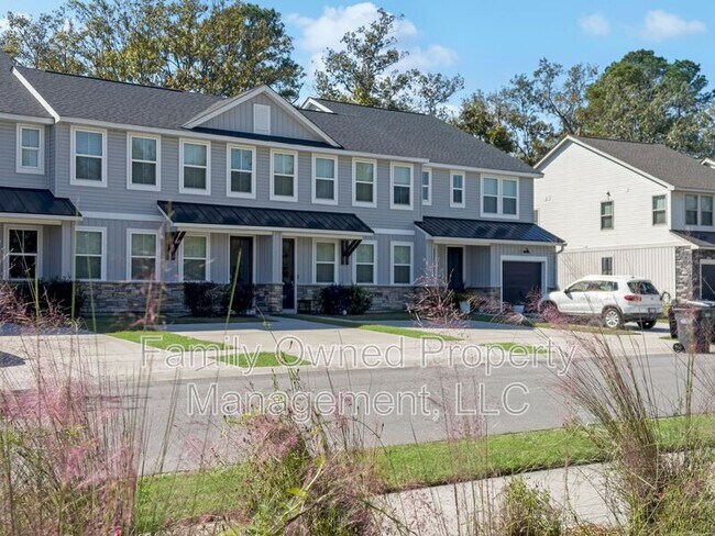 Photo - 7785 Park Gate Dr