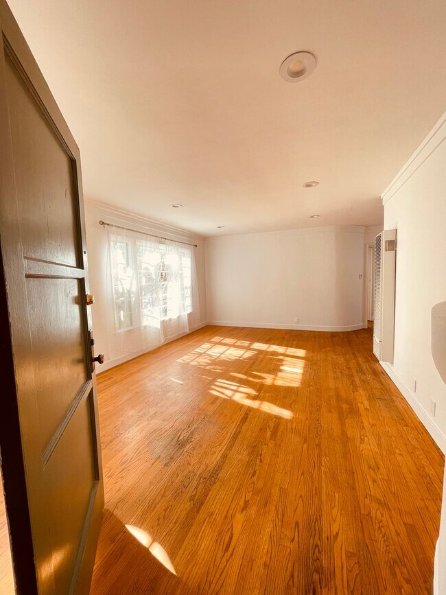 Photo - New Hampshire 4 rent Unidad 1815