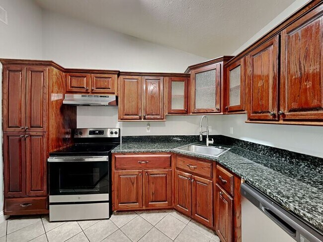 Photo - 3408 Highlawn Terrace