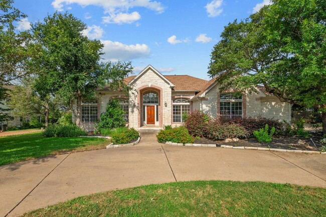 Stunning Single-Story Home in The Uplands - Stunning Single-Story Home in The Uplands