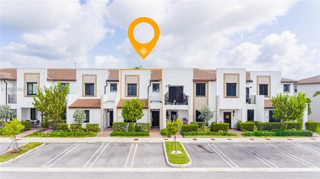 Building Photo - 817 NE 211th St