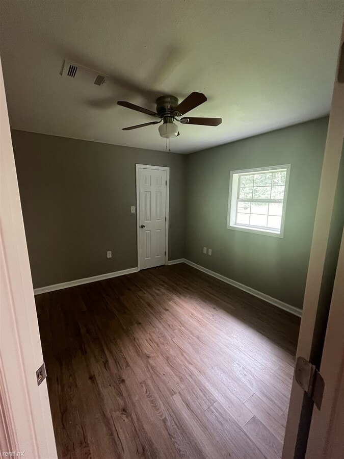 Photo - 2 br, 1 bath Duplex - 805 South 3rd Street B