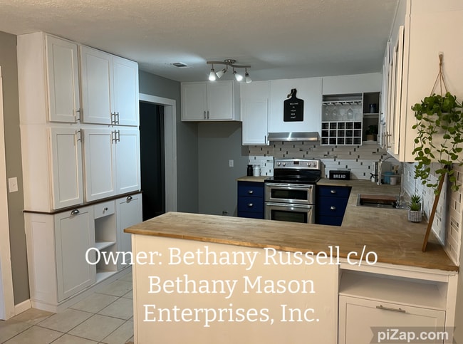 Photo - 4523 Aster St