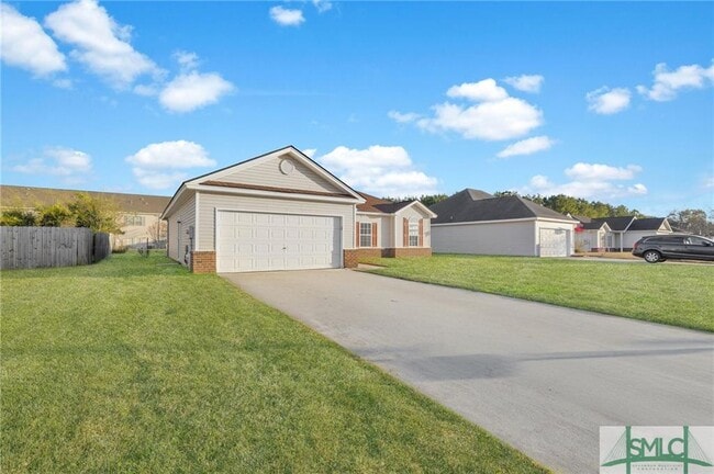 Photo - 85 Red Oak Dr