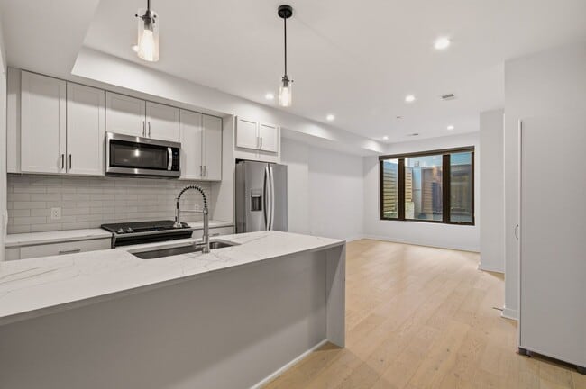 Photo - 531 Kennedy St NW