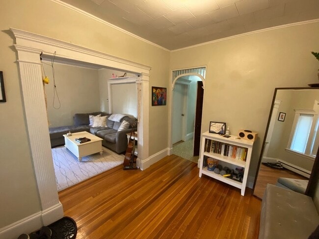 Photo - 7 Lowden Ave Unit 1