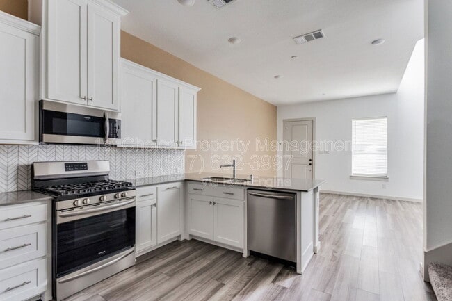 Photo - 6481 Iron Horse Blvd