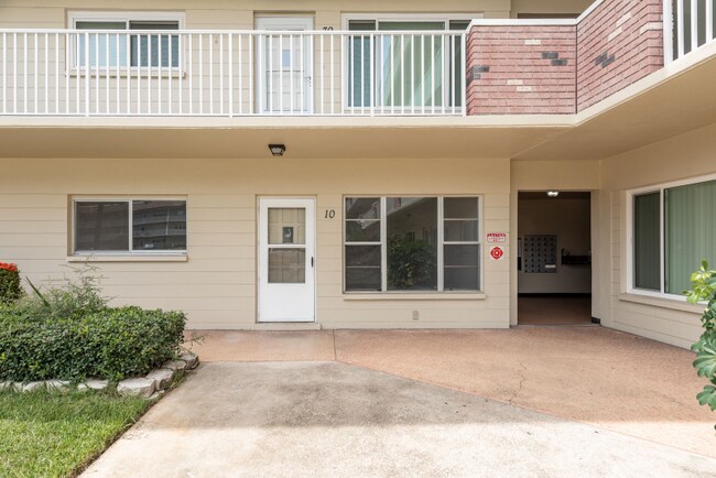 Photo - 2262 Swedish Dr Unidad APT 10